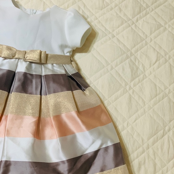 FORMAL BABY DRESS. SIZE 18M. BY BONNIE BABY. - Picture 7 of 16